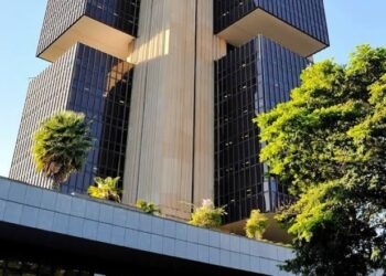 Projeções para inflação em 2024 sobem, aponta Boletim Focus