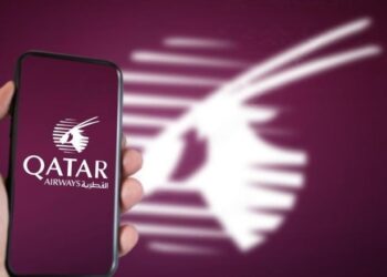 Qatar Airways lança o primeiro Boeing 777 do mundo equipado com Starlink