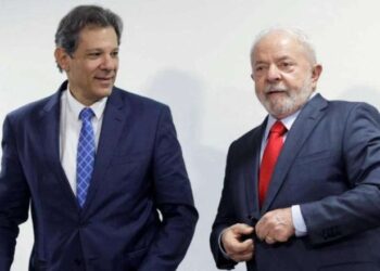 Itaú alerta que governo precisa cortar R$ 60 bilhões para cumprir meta fiscal até 2026