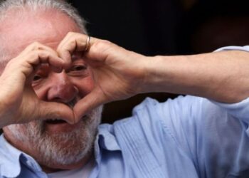 Lula deve limitar aumento do salário mínimo