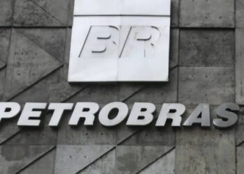 Petrobras anuncia pagamento de R$ 17,12 bilhões em dividendos para fevereiro e março de 2025