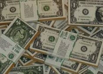 Alckmin prevê queda do dólar após aprovação do pacote fiscal