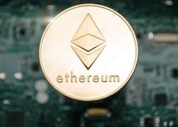 Ethereum pode atingir US$ 8.800 em 2025 após reset do mercado, dizem analistas