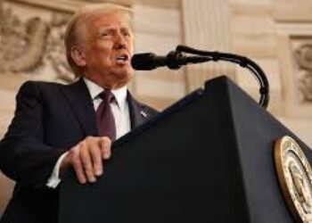 Bitcoin recua após ausência de menção às criptomoedas no discurso de Trump