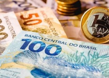 Brasileiros ainda têm R$ 8,7 bilhões esquecidos em contas