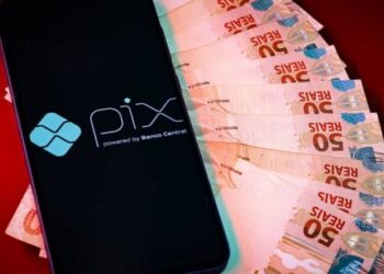 Estudo aponta que golpes com Pix chegarão a R$ 11 bilhões até 2028