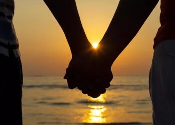 A influência dos acompanhantes na quebra de tabus sociais