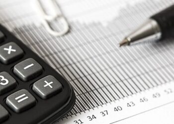 Educação financeira: uma lição necessária que a escola ignora