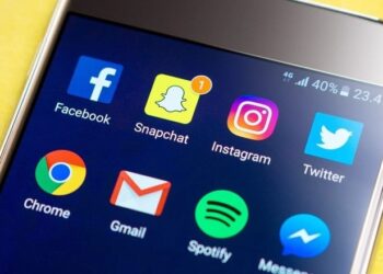 Governo prepara taxação de big techs para subsidiar internet no país