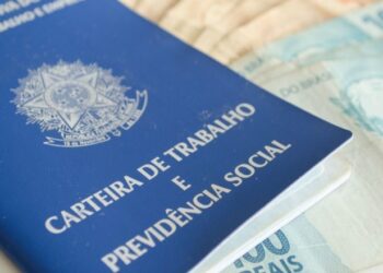 Grandes bancos só devem liberar consignado para CLTs a partir de abril