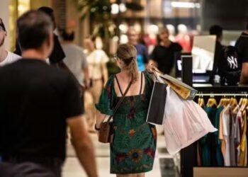 IBGE aponta queda nas vendas no varejo em janeiro