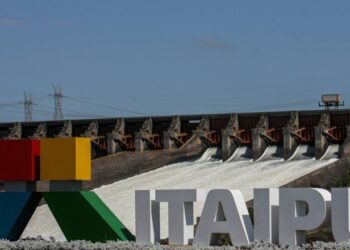 Publicado decreto para resolver déficit de Itaipu e evitar alta da tarifa de energia