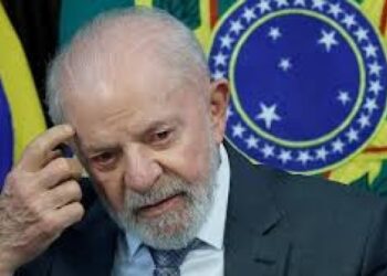 Com risco fiscal em alta, governo  admite urgência em conter dívida pública