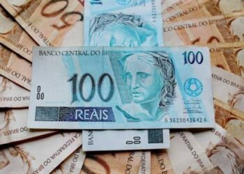 Contas do governo têm superávit de R$ 1,1 bilhão em março