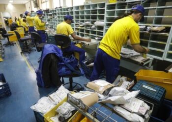 Correios atribuem prejuízo de R$ 2,2 bilhões à “taxa das blusinhas”