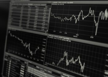 Investimento estrangeiro em ações brasileiras fecha março com saldo negativo