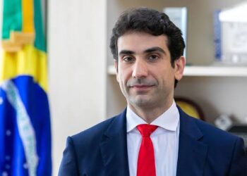 Galípolo afirma que decisão do Copom não depende de indicador único para retomar alta da Selic