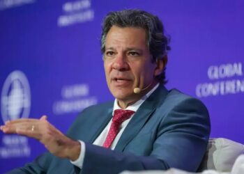 Haddad defende imposto mínimo para altas rendas como compensação à isenção de IR até R$ 5 mil