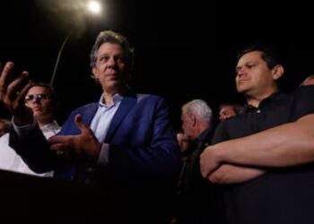 Governo fecha acordo para reduzir IOF e compensar perdas com taxação de apostas e setor financeiro