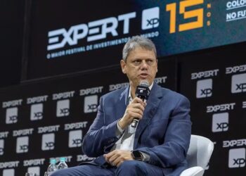 São Paulo prepara medidas contra impacto de tarifas de Trump sobre exportações brasileiras