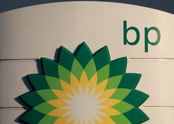 BP faz maior descoberta de petróleo e gás em 25 anos no pré-sal brasileiro