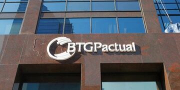 BTG Pactual registra lucro de R$ 4,18 bilhões no 2º trimestre e alcança retorno recorde sobre patrimônio