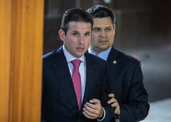 Oposição planeja obstruir trabalhos no Congresso para protestar contra prisão domiciliar de Bolsonaro