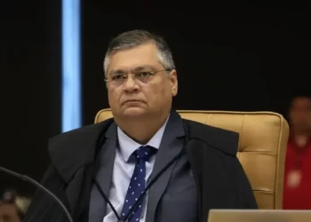 Lei Magnitsky: decisão de Dino falha em solução e gera novo impasse, alerta Daniel Goldberg