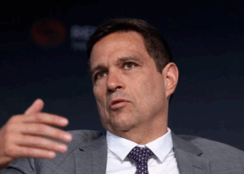 Campos Neto alerta: “Corte de gastos é inevitável para equilibrar contas públicas”