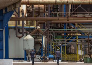 Produção industrial paulista avança em julho e agosto, segundo o IBGE