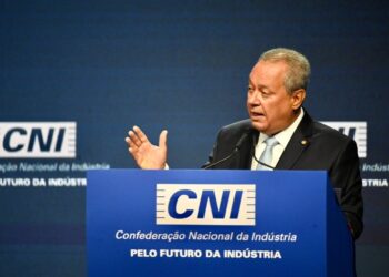CNI vê avanço em encontro entre Lula e Trump e defende acordo para derrubar tarifas dos EUA