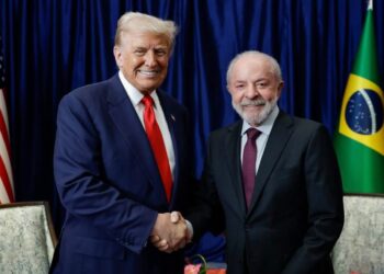 Lula e Trump se reúnem na Malásia e iniciam negociação sobre tarifas