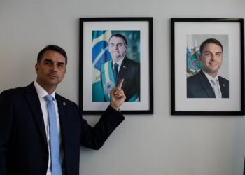 Flávio Bolsonaro busca apoio da Faria Lima para reduzir resistência do mercado financeiro