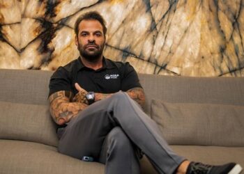 Cunhado de Daniel Vorcaro é preso ao tentar embarcar para Dubai em avião particular