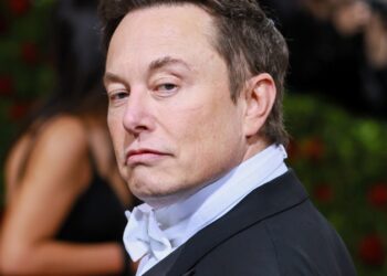 SpaceX capta US$ 75 bilhões no maior IPO da história