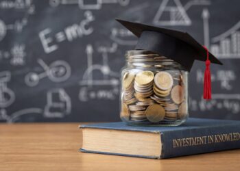 Educação financeira nas escolas: de que adianta ser obrigatória se não será uma disciplina própria?
