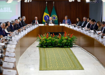 Renegociação das dívidas dos estados pode custar R$ 347 bilhões à União