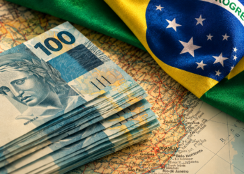 Warren vê pressão fiscal de R$ 43,6 bilhões em 2027